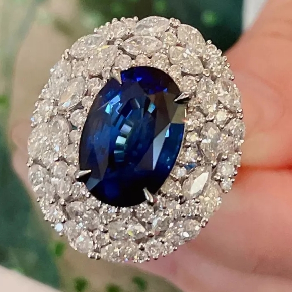 925 Silver Lab Created Blue Sapphire Oval Shaped Adjustable Ring - Picture 4 of 4